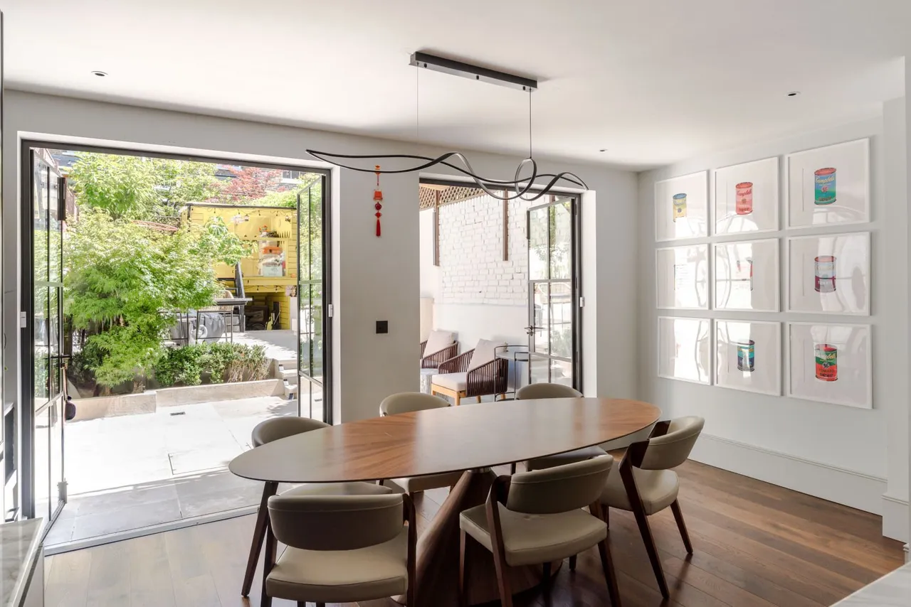 Hereford Road, Notting Hill, London, W2 5AL, photo 8