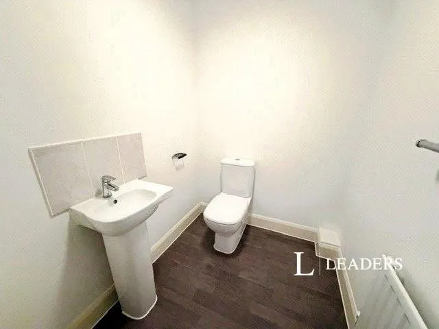 Kingsclere Close, Southampton, SO19, photo 6