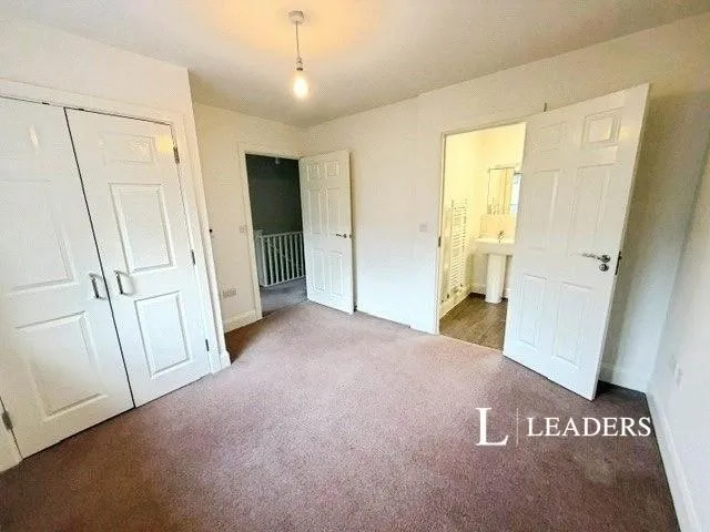 Kingsclere Close, Southampton, SO19, photo 7