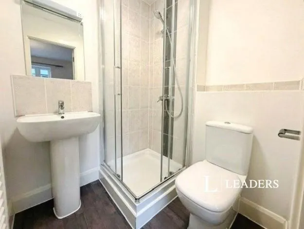 Kingsclere Close, Southampton, SO19, photo 9