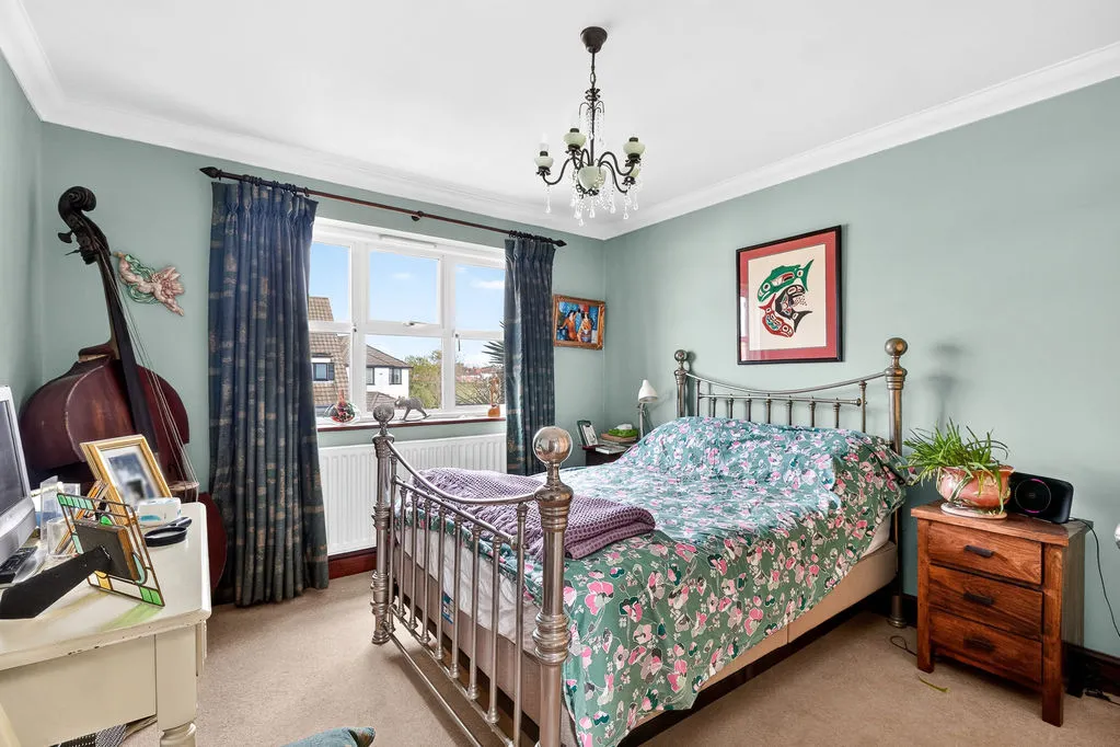 Dunally Park, Shepperton TW17 8LJ, photo 19