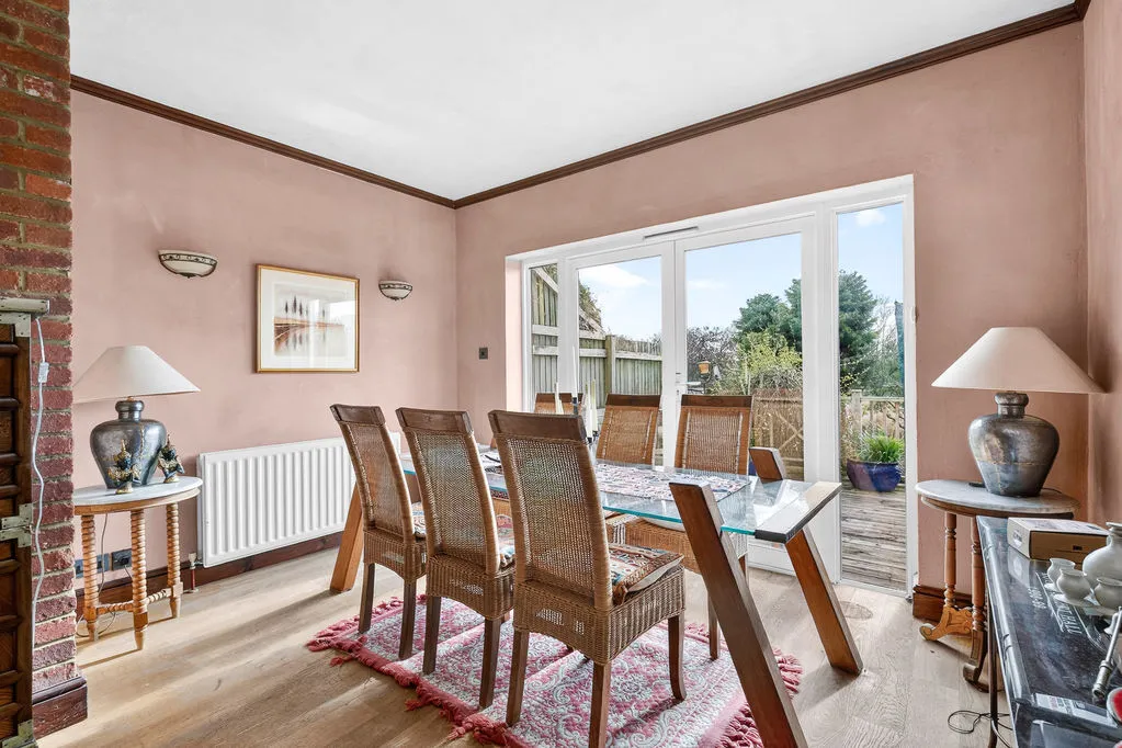 Dunally Park, Shepperton TW17 8LJ, photo 7