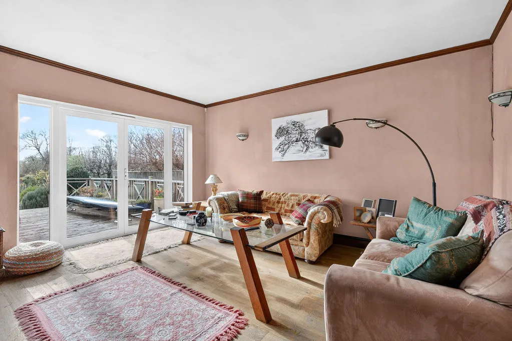 Dunally Park, Shepperton TW17 8LJ, photo 6