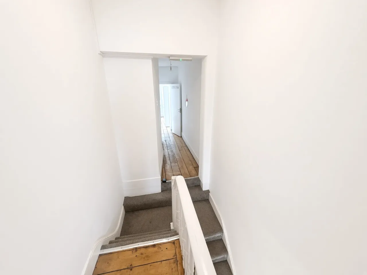 Wightman Road, Haringey, N8 0NA, photo 16