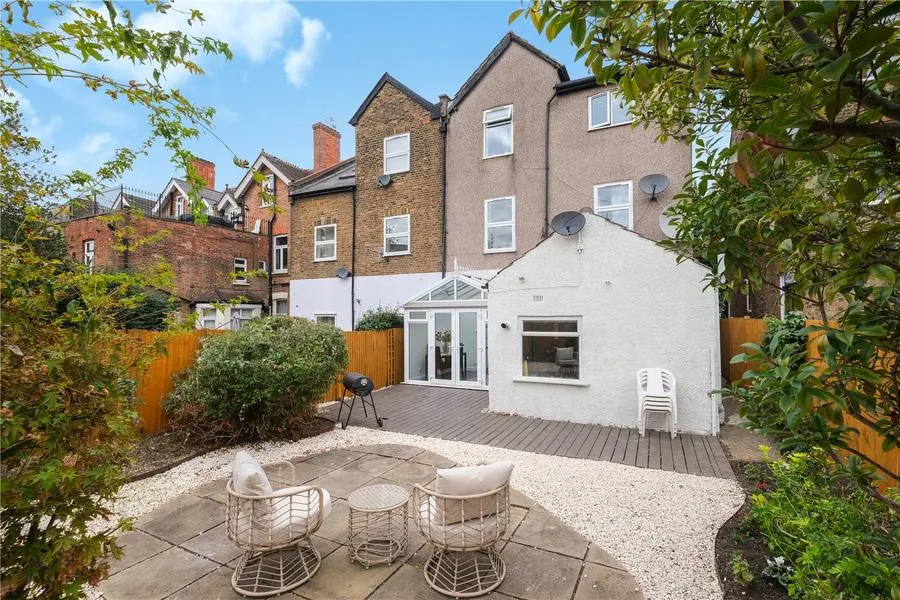 Dean Road, London, NW2, photo 17