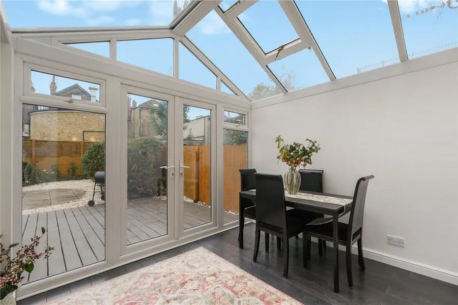 Dean Road, London, NW2, photo 15