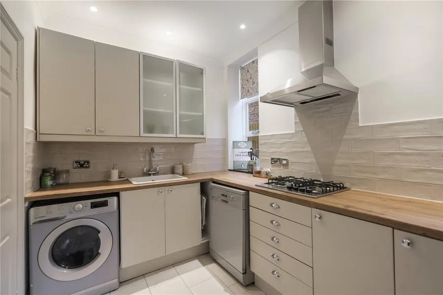Dean Road, London, NW2, photo 6