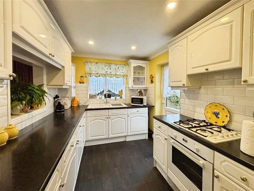 Matthews Close, Deal, Kent, CT14, photo 3