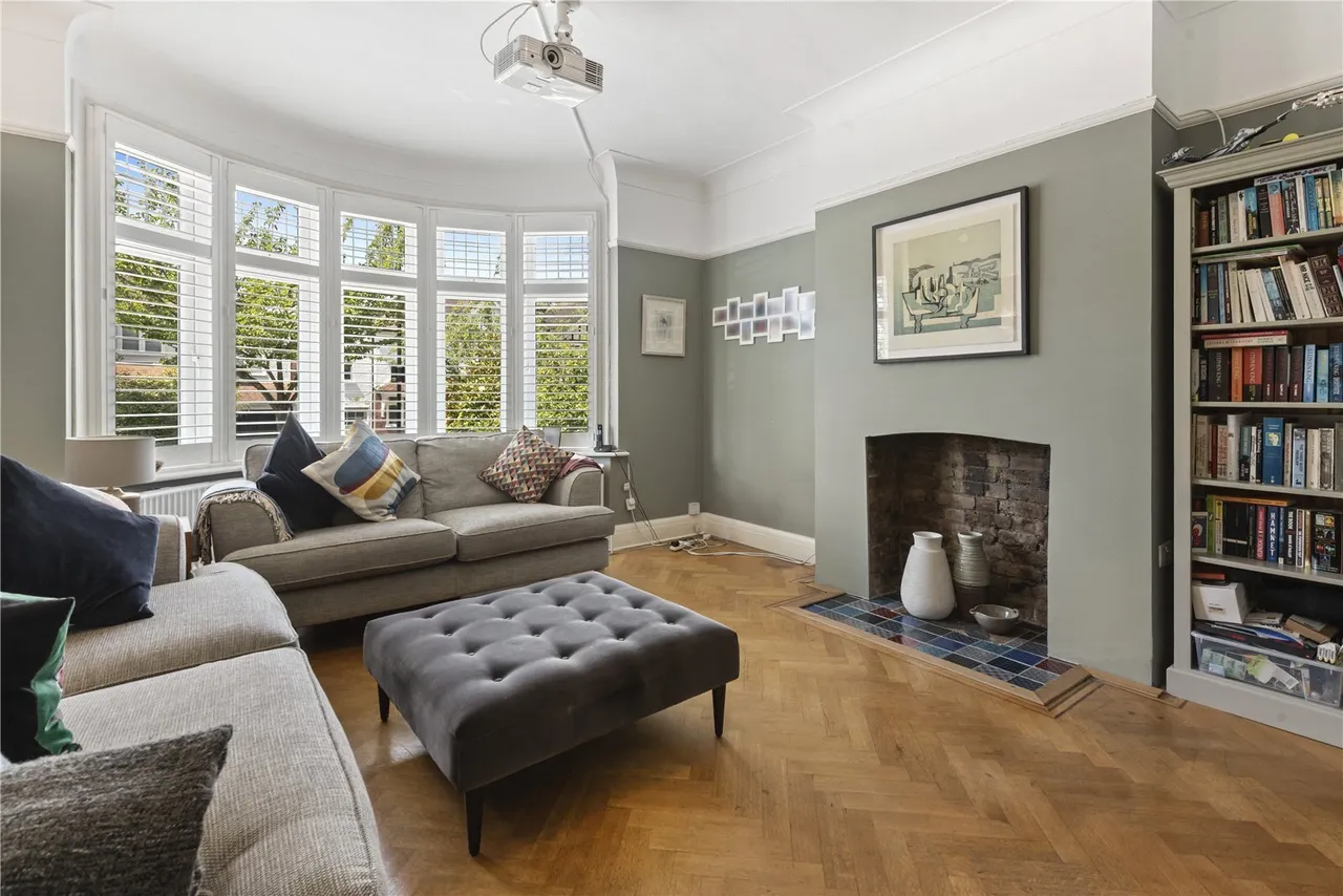 Abbotswood Road, London, SW16, photo 4
