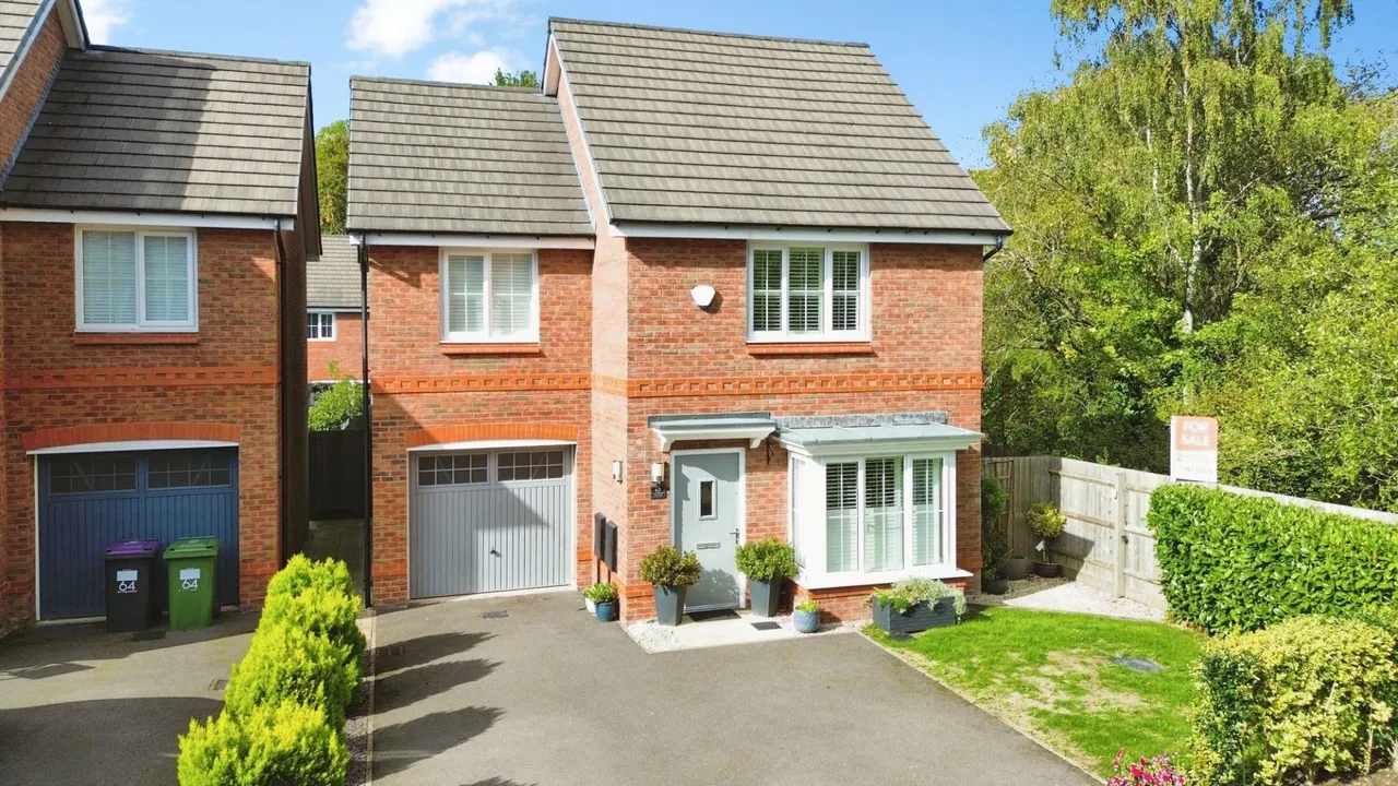 3 bed house for sale, Ever Ready Crescent, Dawley, TF4