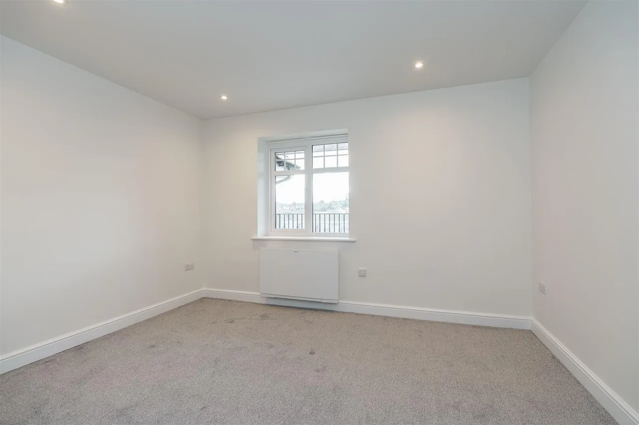 Templeside Gardens, High Wycombe, HP12, photo 7