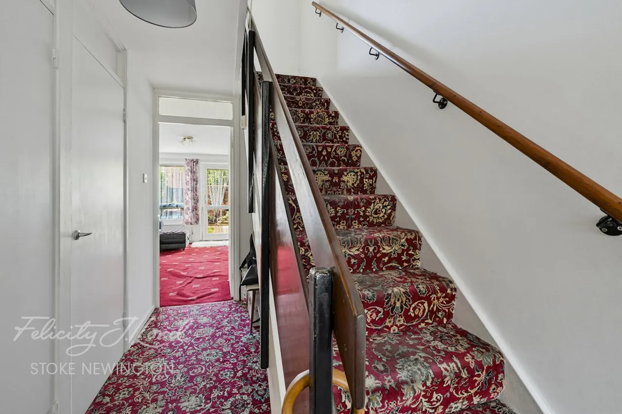 Victorian Grove, London, N16, photo 8