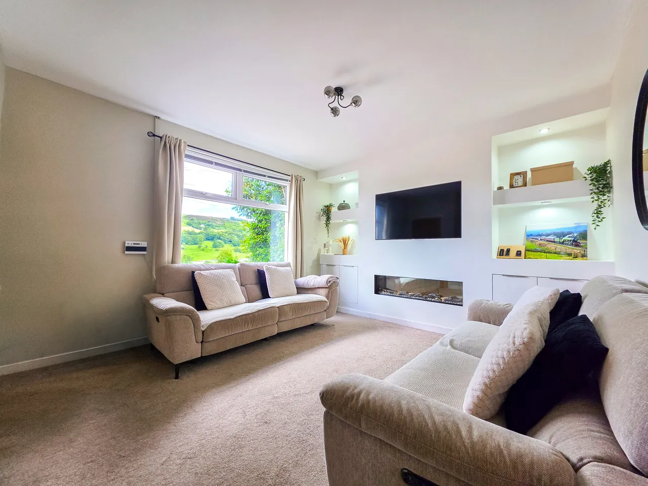 Manchester Road, Ewood Bridge, Rossendale, BB4 6LL, photo 8