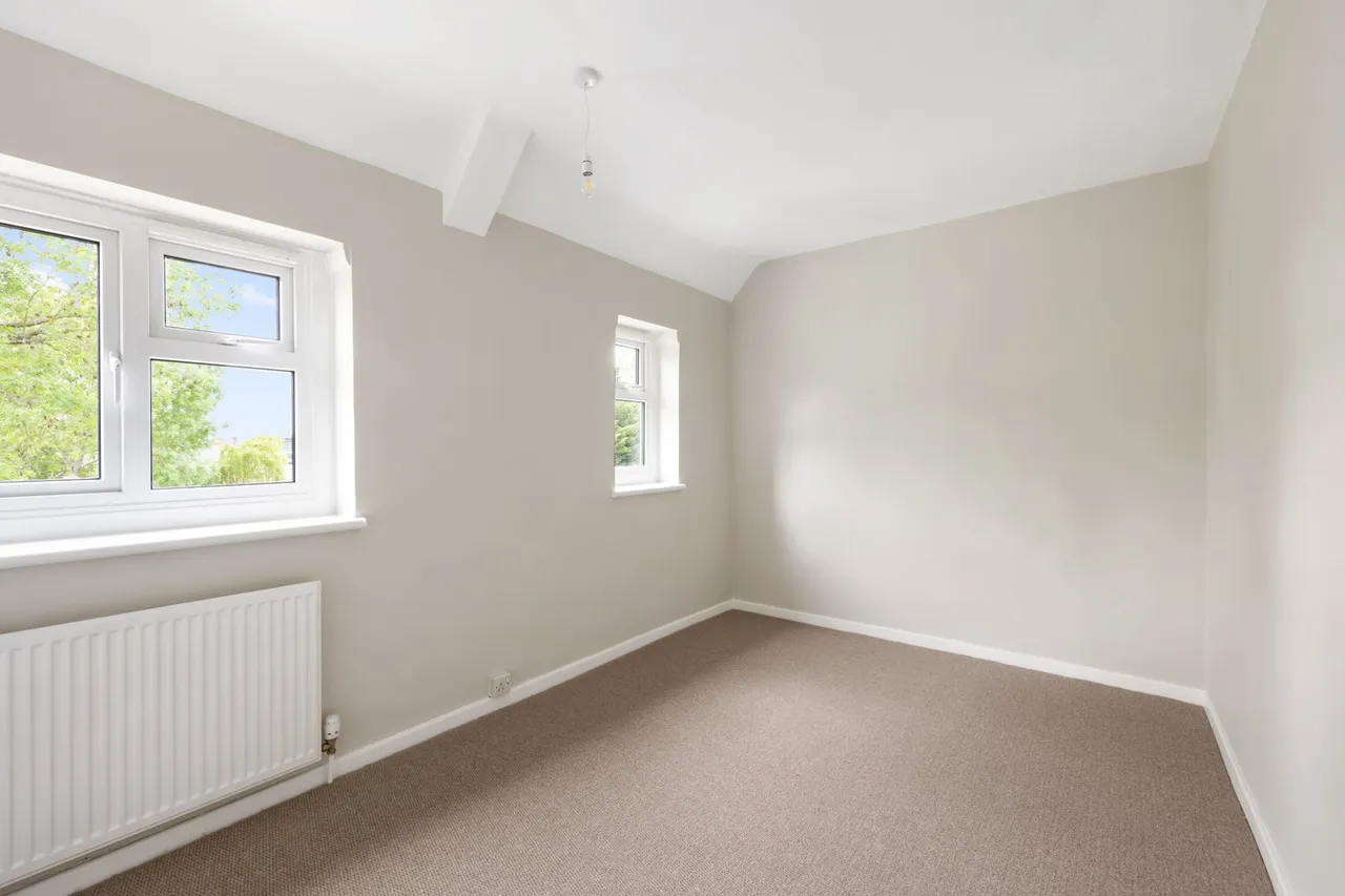 Churchill Drive, Charlton Kings, GL52, photo 13