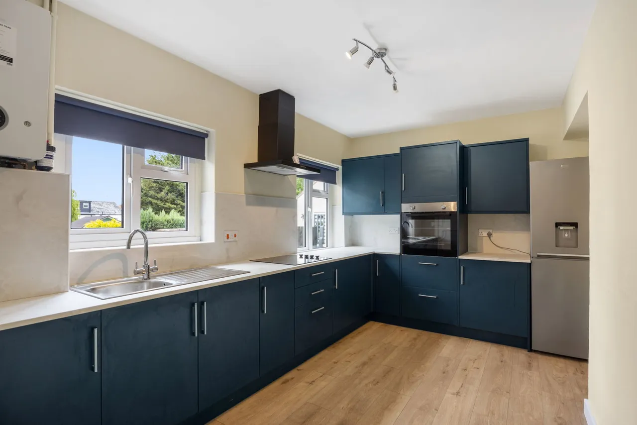 Churchill Drive, Charlton Kings, GL52, photo 3