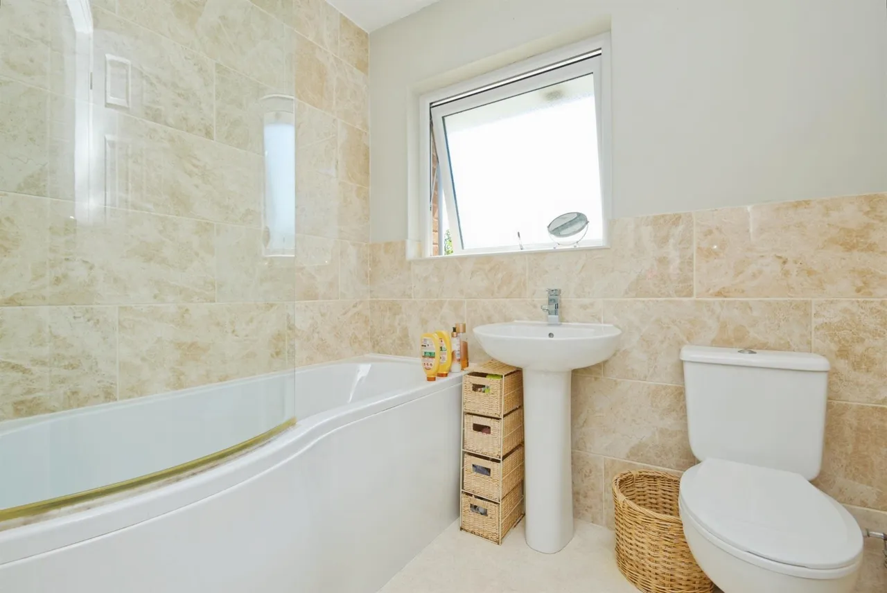 Poundfield Road, Minehead, TA24, photo 13
