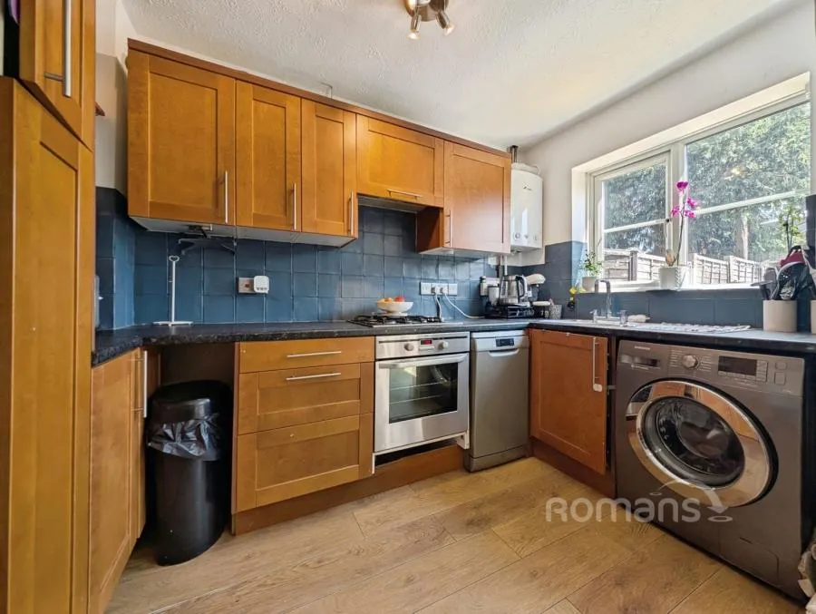 Blue Timbers Close, Bordon, GU35, photo 3