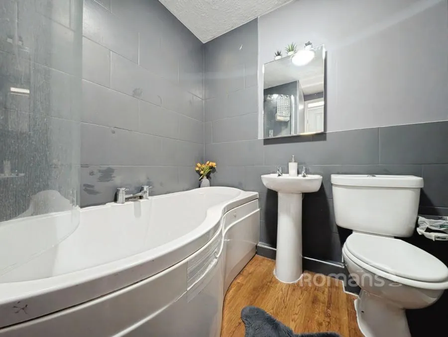 Blue Timbers Close, Bordon, GU35, photo 8