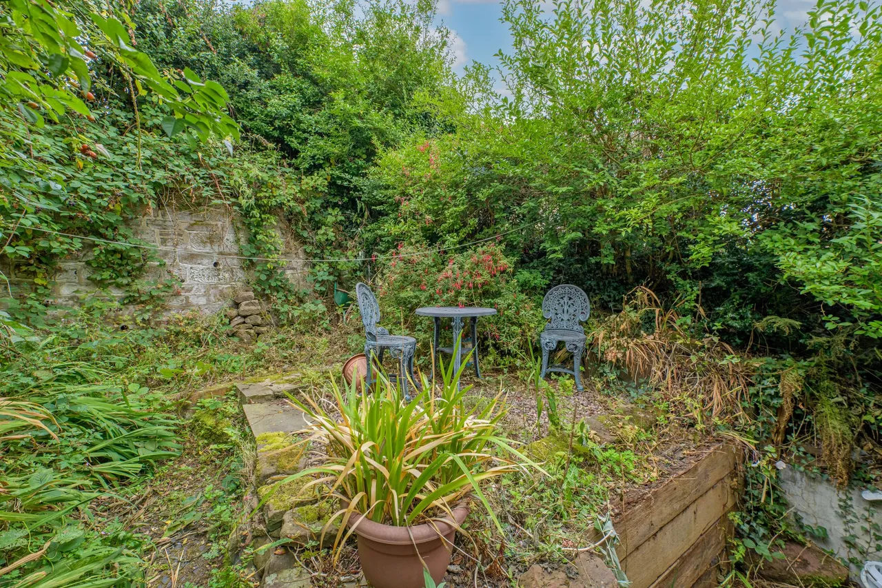 Bellemonte Road, Frodsham, photo 15