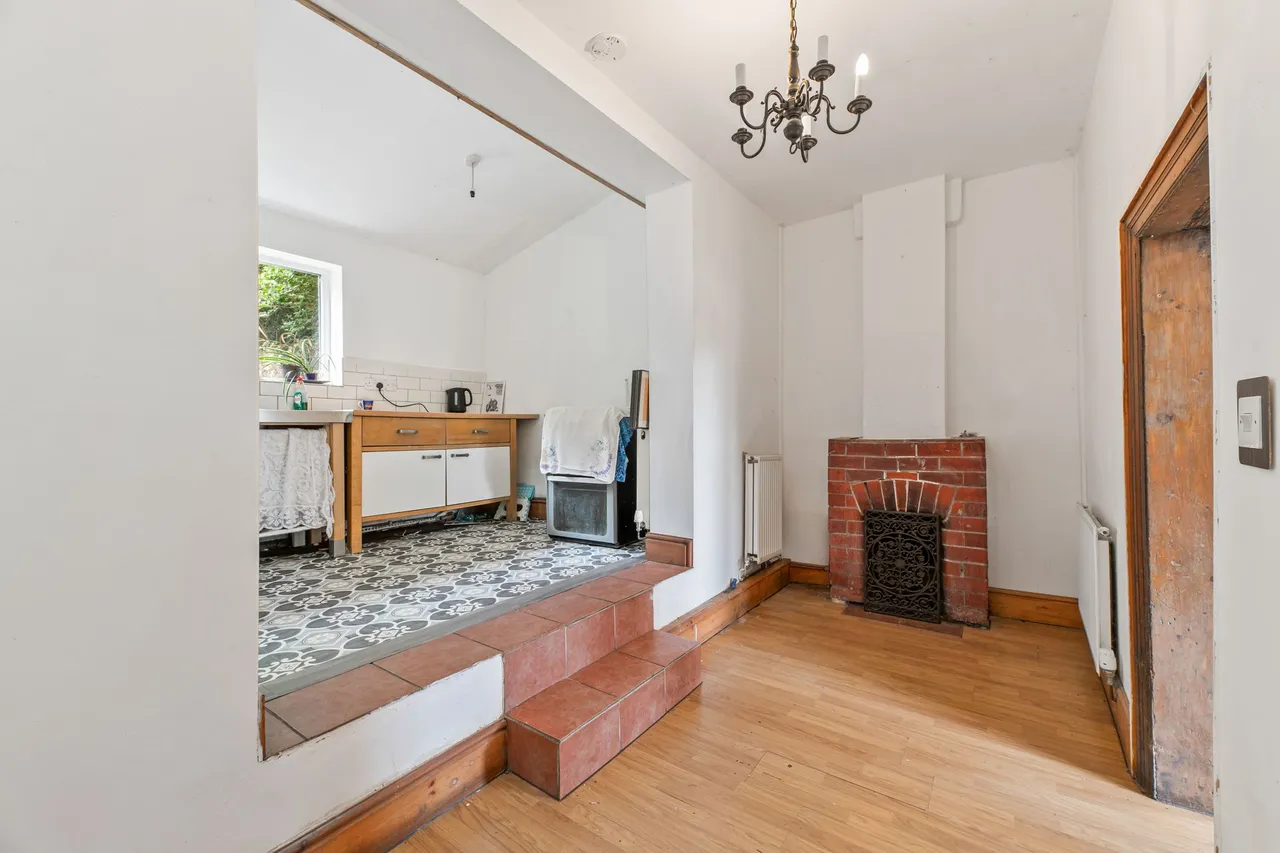 Bellemonte Road, Frodsham, photo 7