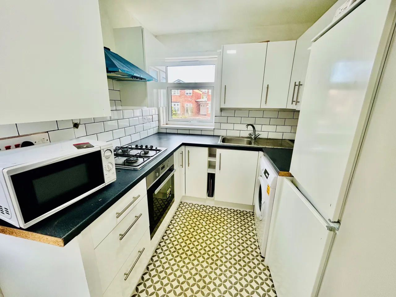 Neville Grove, Warwick, CV34, photo 2