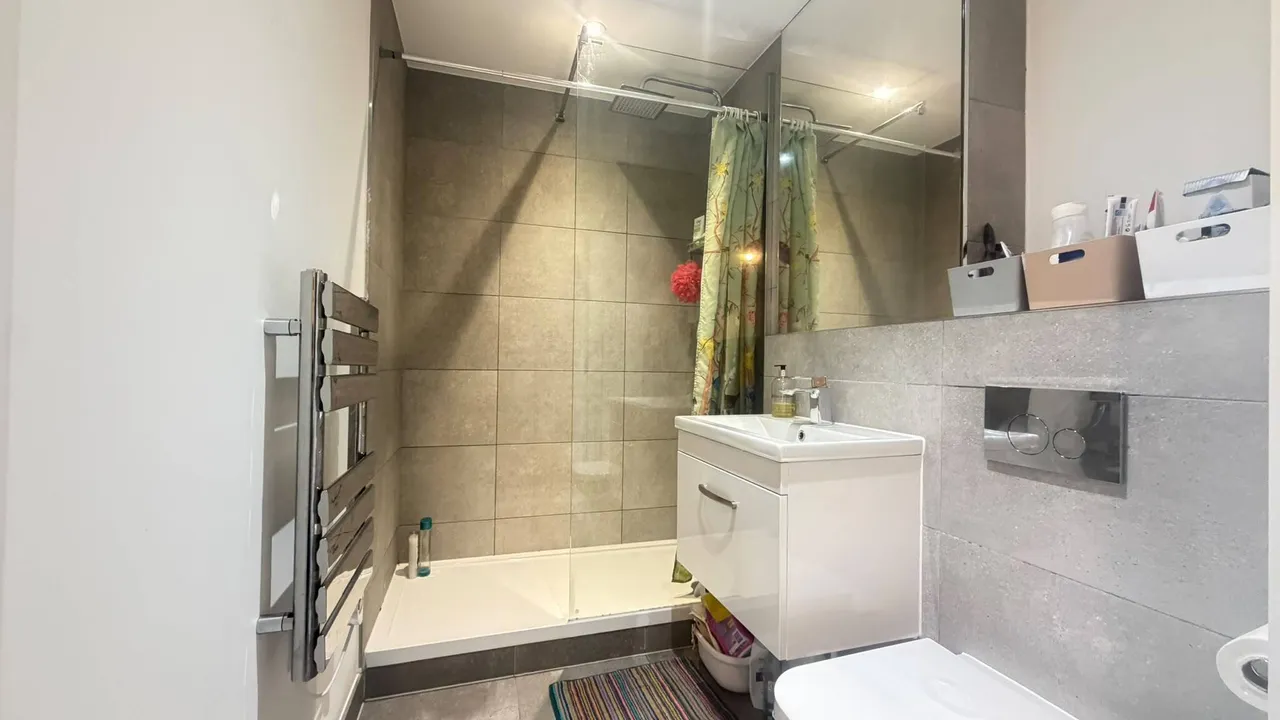 Windmill Place, Southall, UB2, photo 6