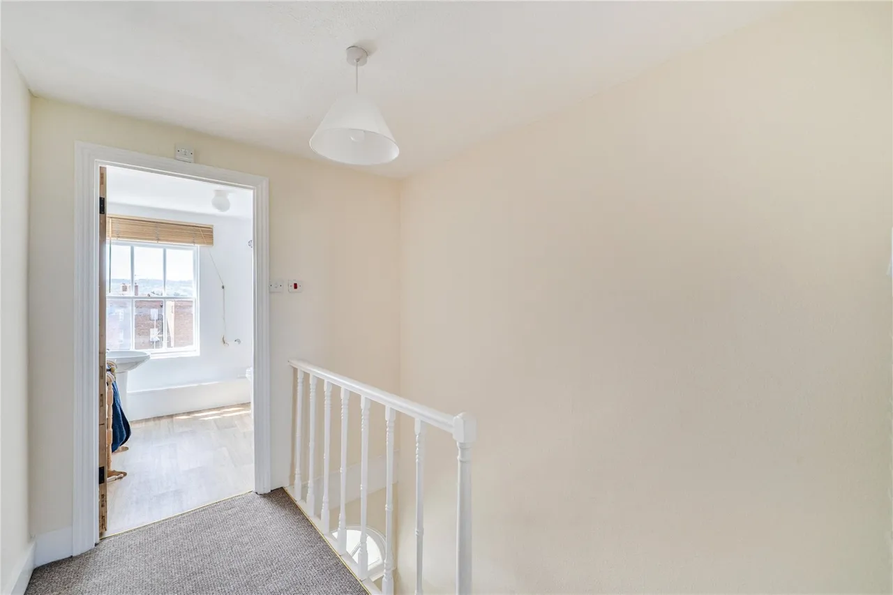 Lansdown Crescent, Cheltenham, GL50, photo 11