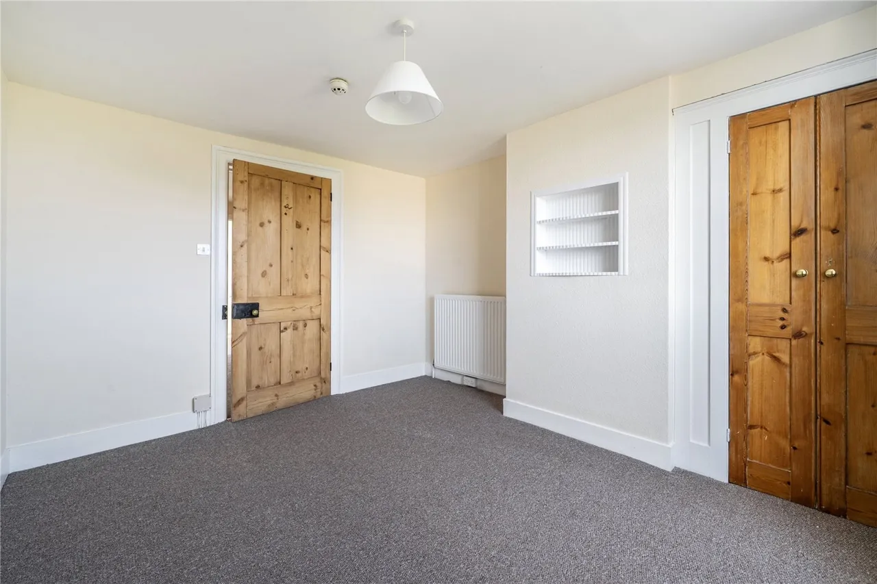 Lansdown Crescent, Cheltenham, GL50, photo 17
