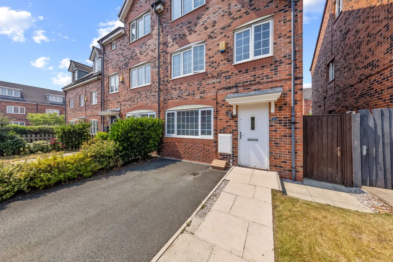 Latimer Close, Widnes, Widnes, WA8 9NR, photo 23