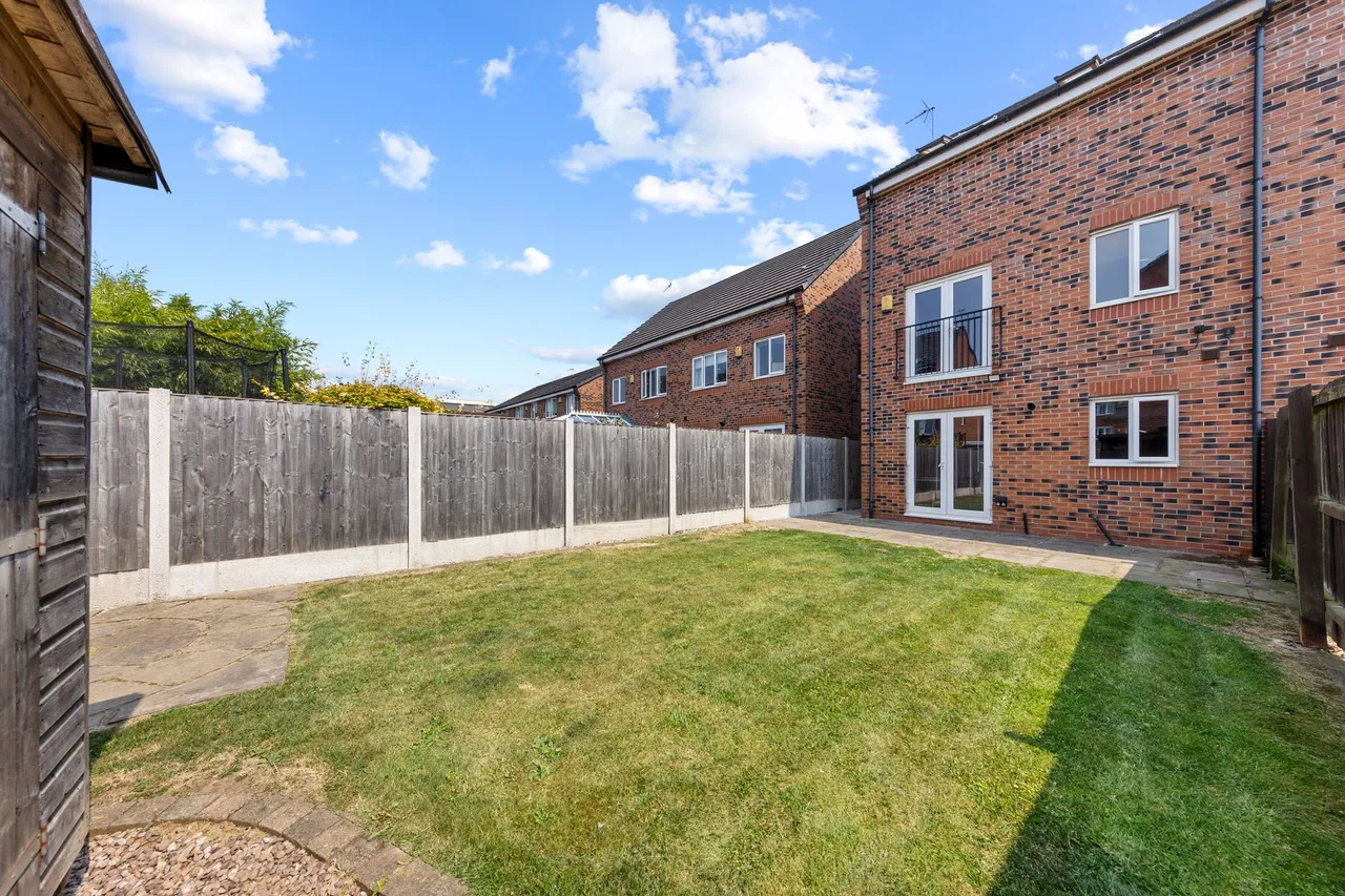 Latimer Close, Widnes, Widnes, WA8 9NR, photo 19