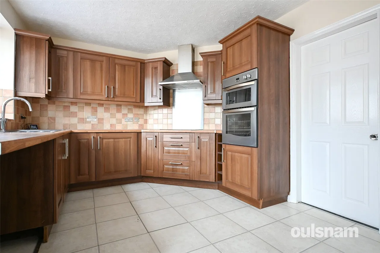 Salop Road, Oldbury, West Midlands, B68 9AF, photo 7