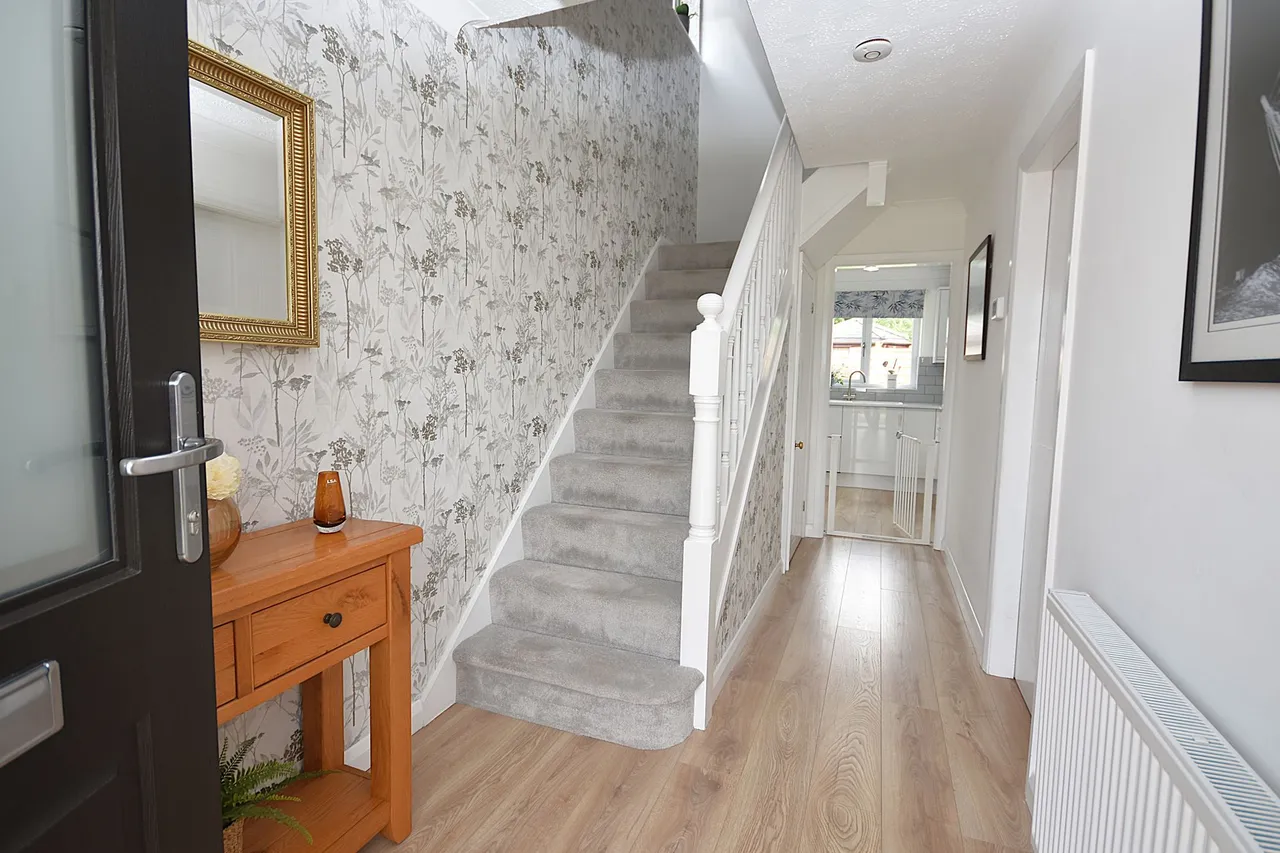 Harvest Road, Macclesfield, photo 5