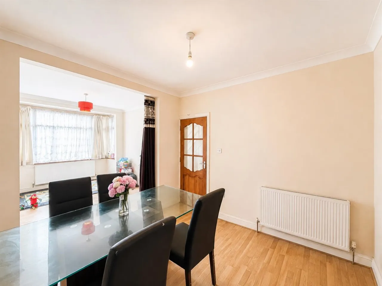 End Terrace, Southall, UB2, photo 5