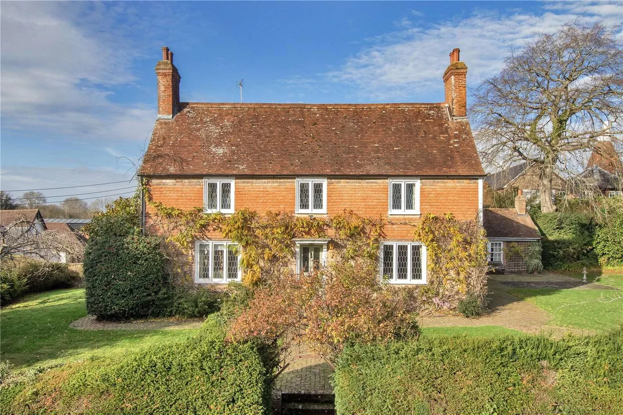 5 bed house for sale — Fairmans Lane, Brenchley, Tonbridge, Kent, TN12 7AD
