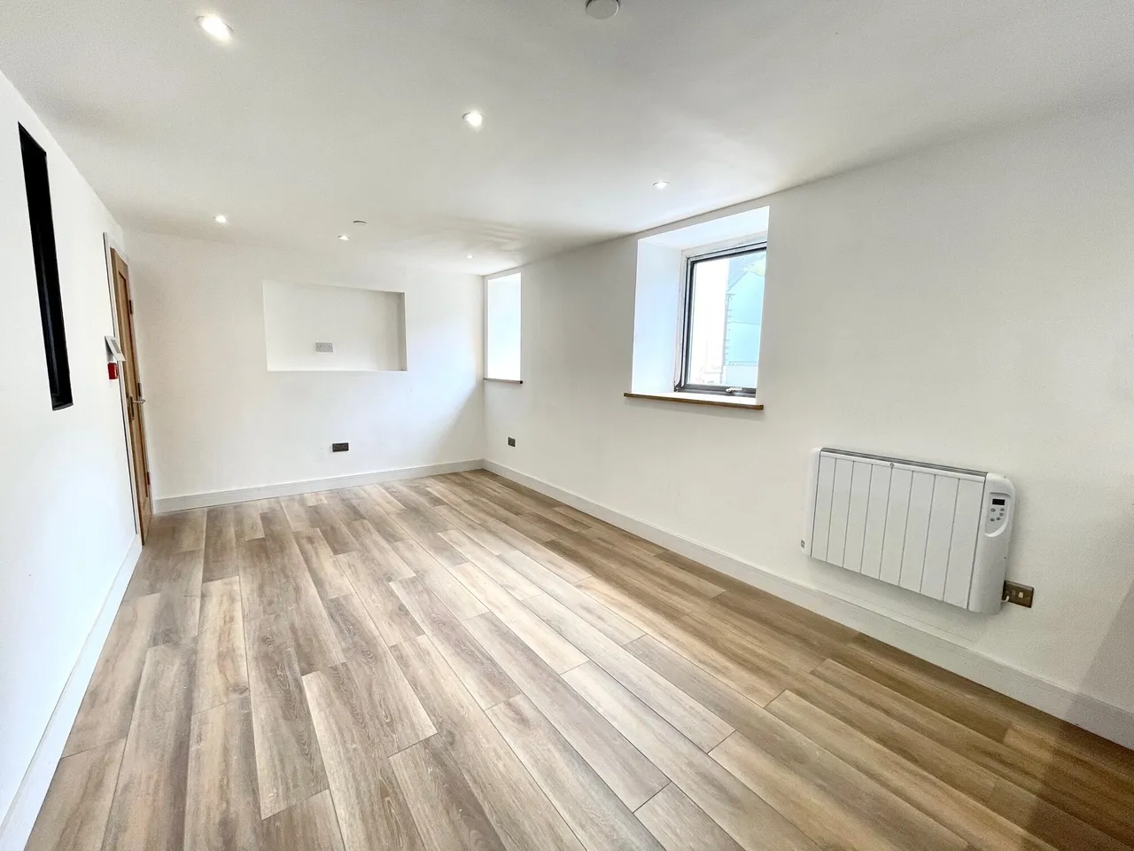 Cowbridge Road East CARDIFF, CF5, photo 3