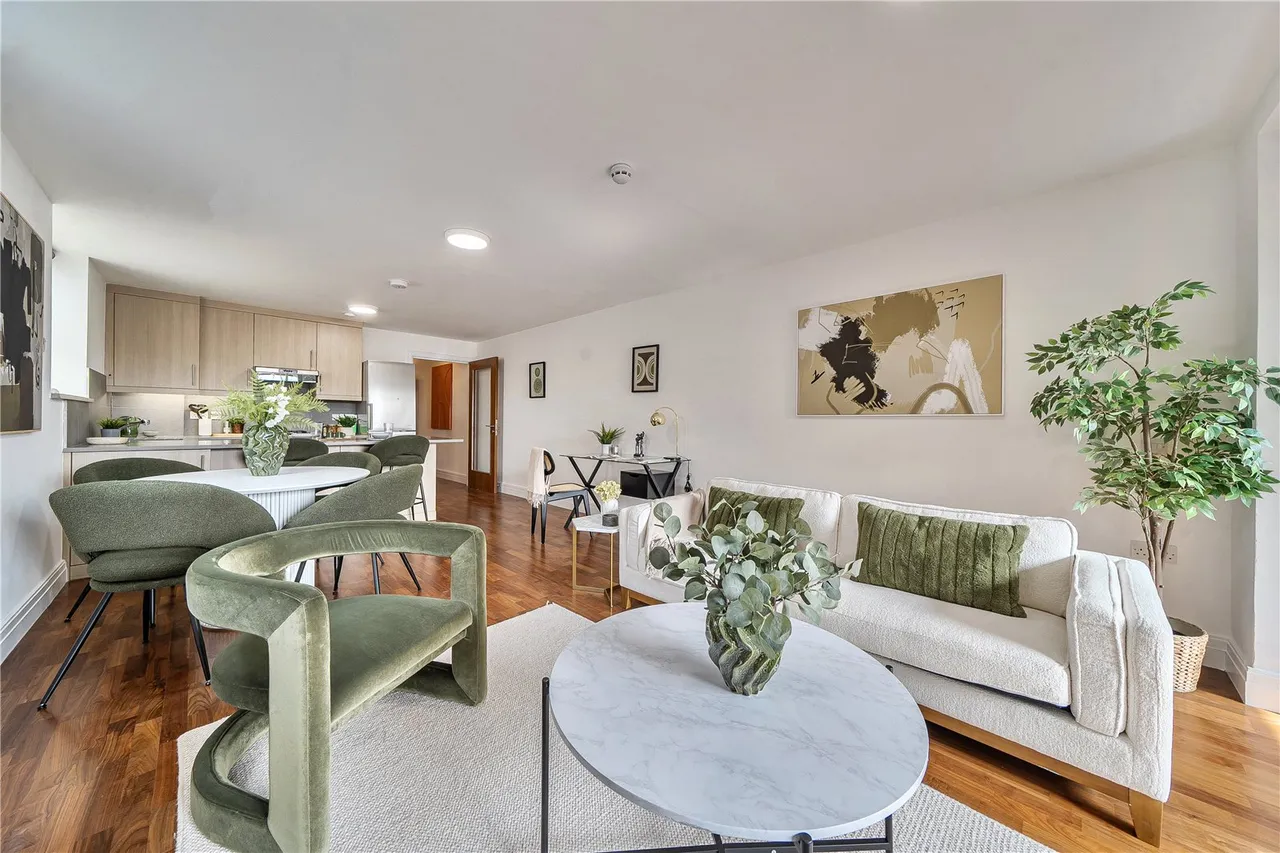 1 bed flat for sale, North Road, TW8