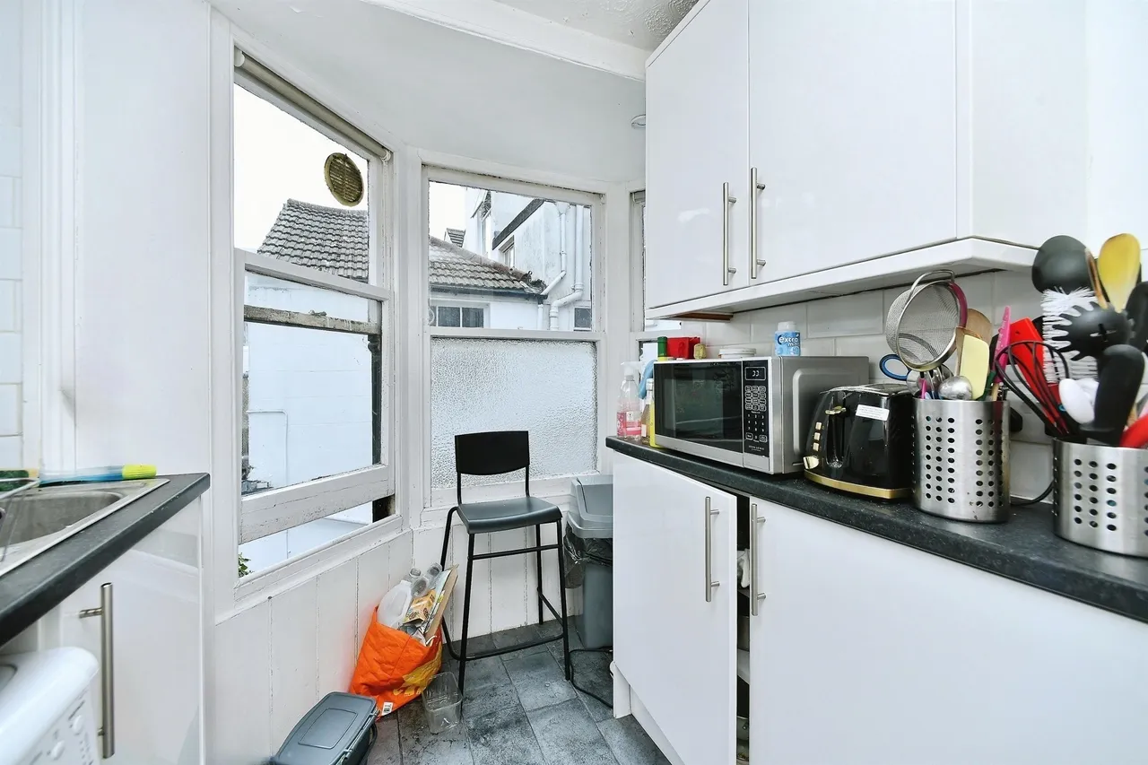 St. Georges Road, Brighton, BN2, photo 5