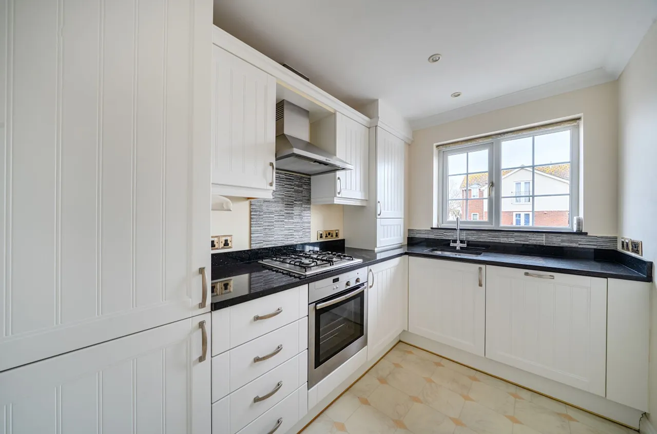Princess Avenue, Bognor Regis, PO21, photo 2