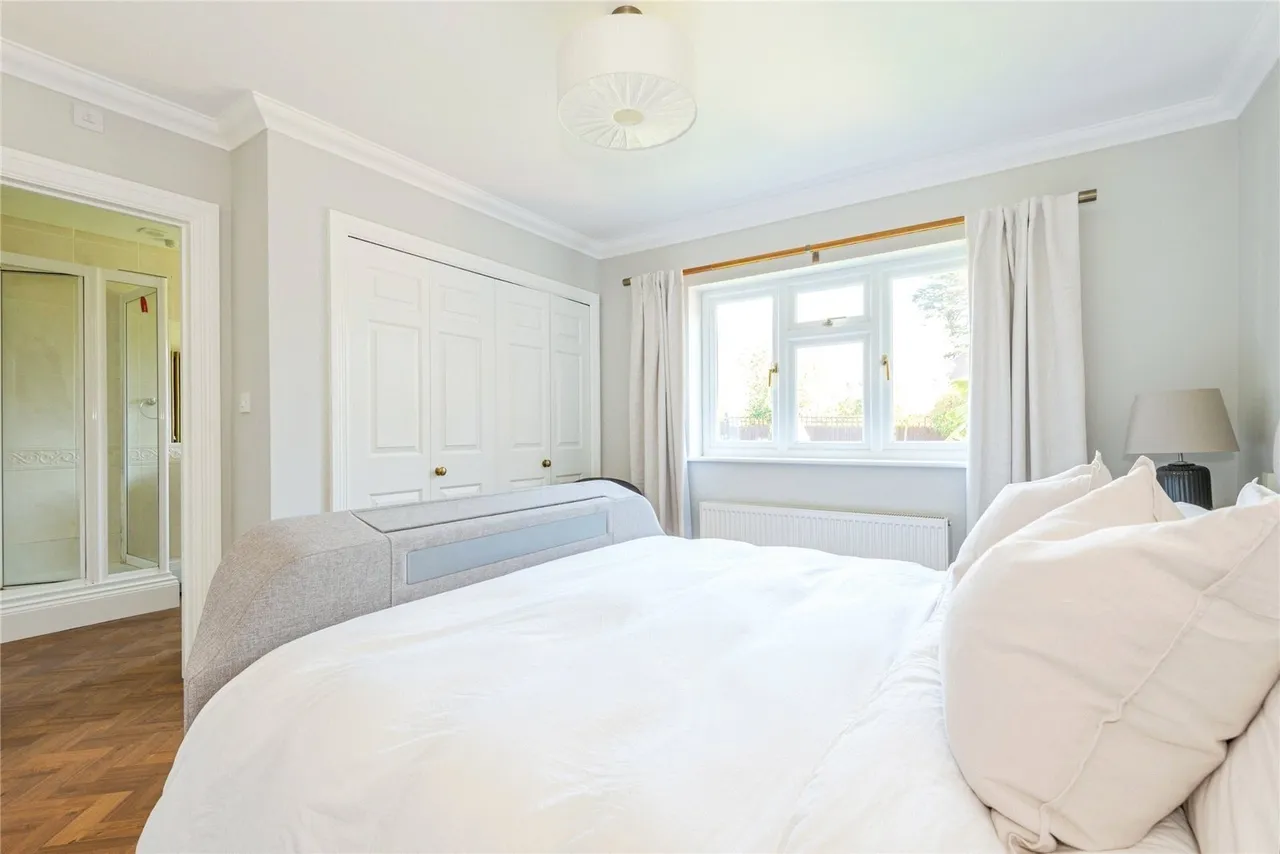 Murrells Walk, Great Bookham, KT23, photo 13