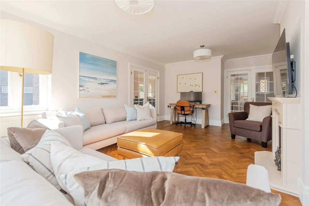 Murrells Walk, Great Bookham, KT23, photo 19