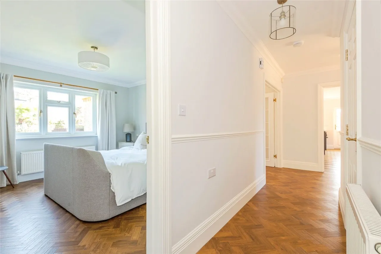 Murrells Walk, Great Bookham, KT23, photo 20