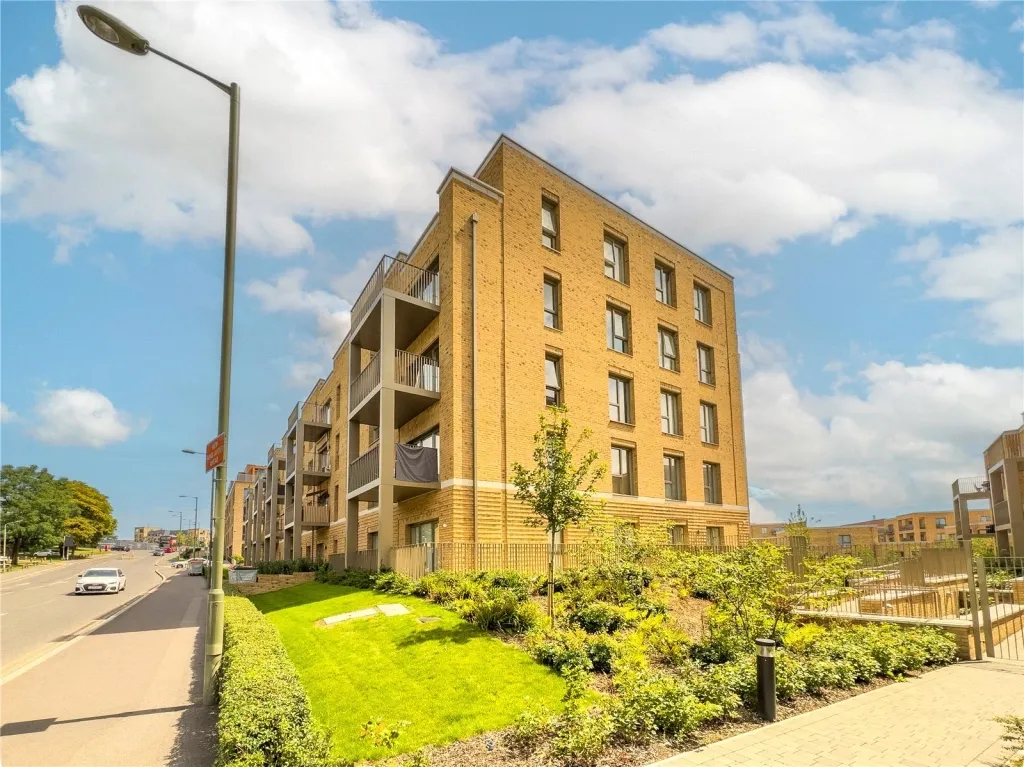 Inglis Way, Mill Hill, NW7, photo 11