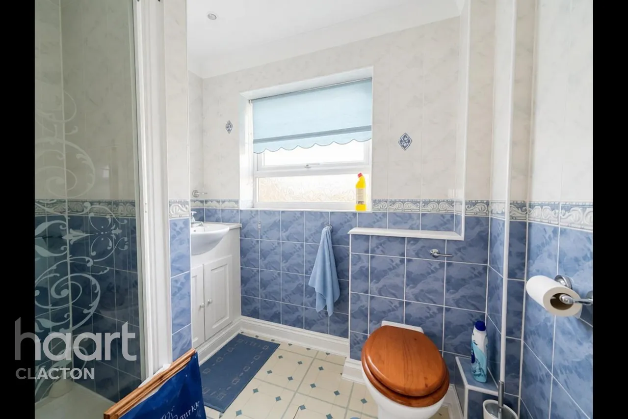 Havering Close, Clacton-On-Sea, CO15, photo 12