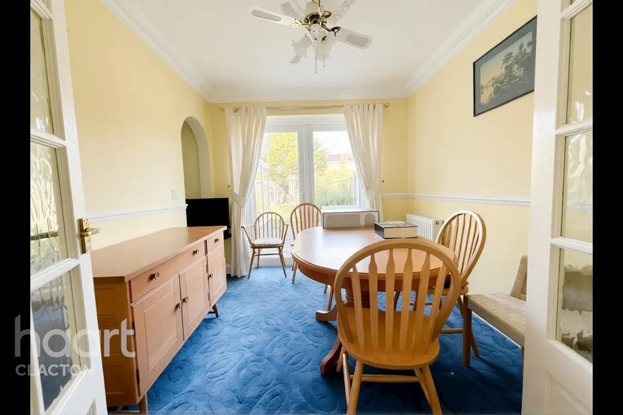 Havering Close, Clacton-On-Sea, CO15, photo 9