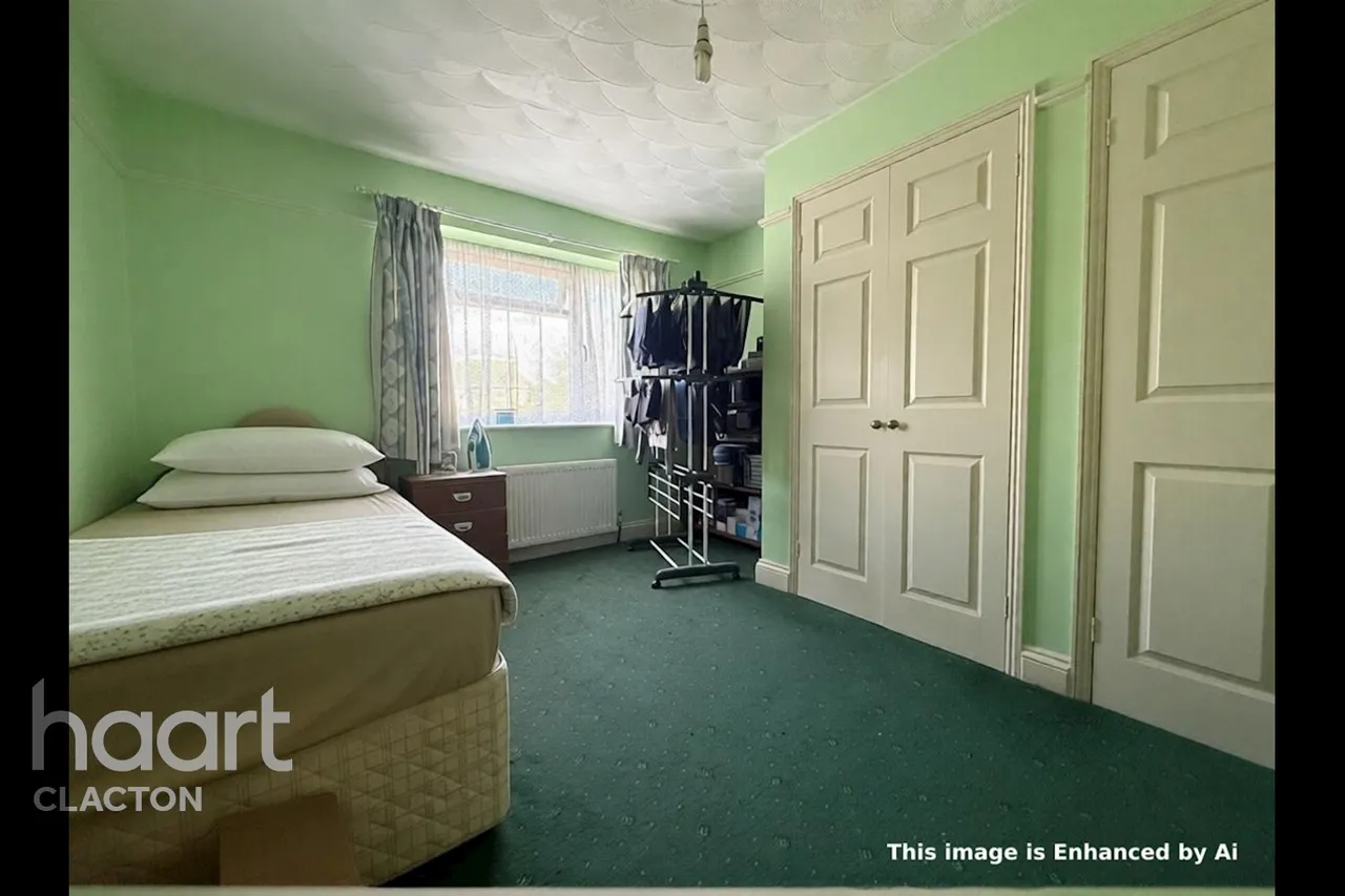 Havering Close, Clacton-On-Sea, CO15, photo 14