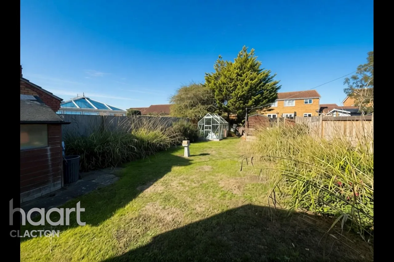 Havering Close, Clacton-On-Sea, CO15, photo 17