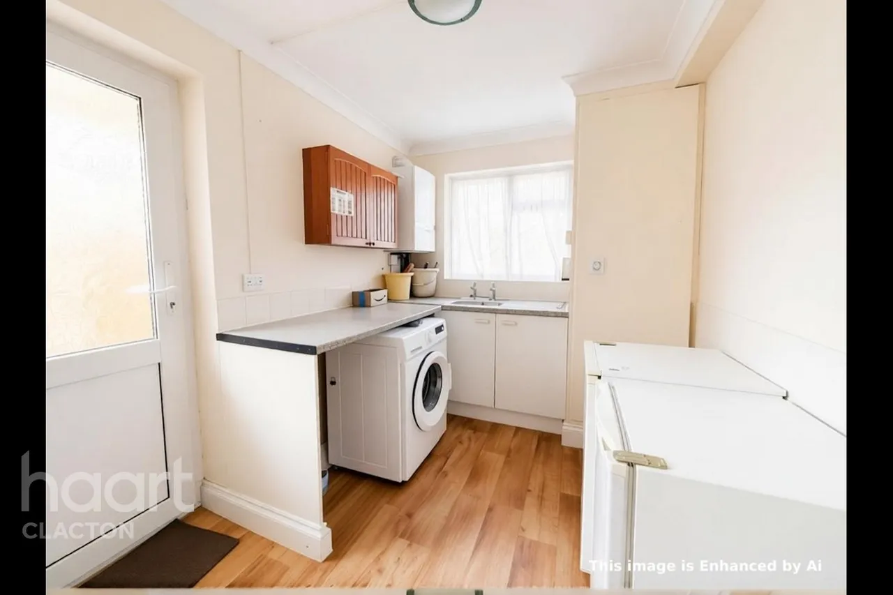 Havering Close, Clacton-On-Sea, CO15, photo 8