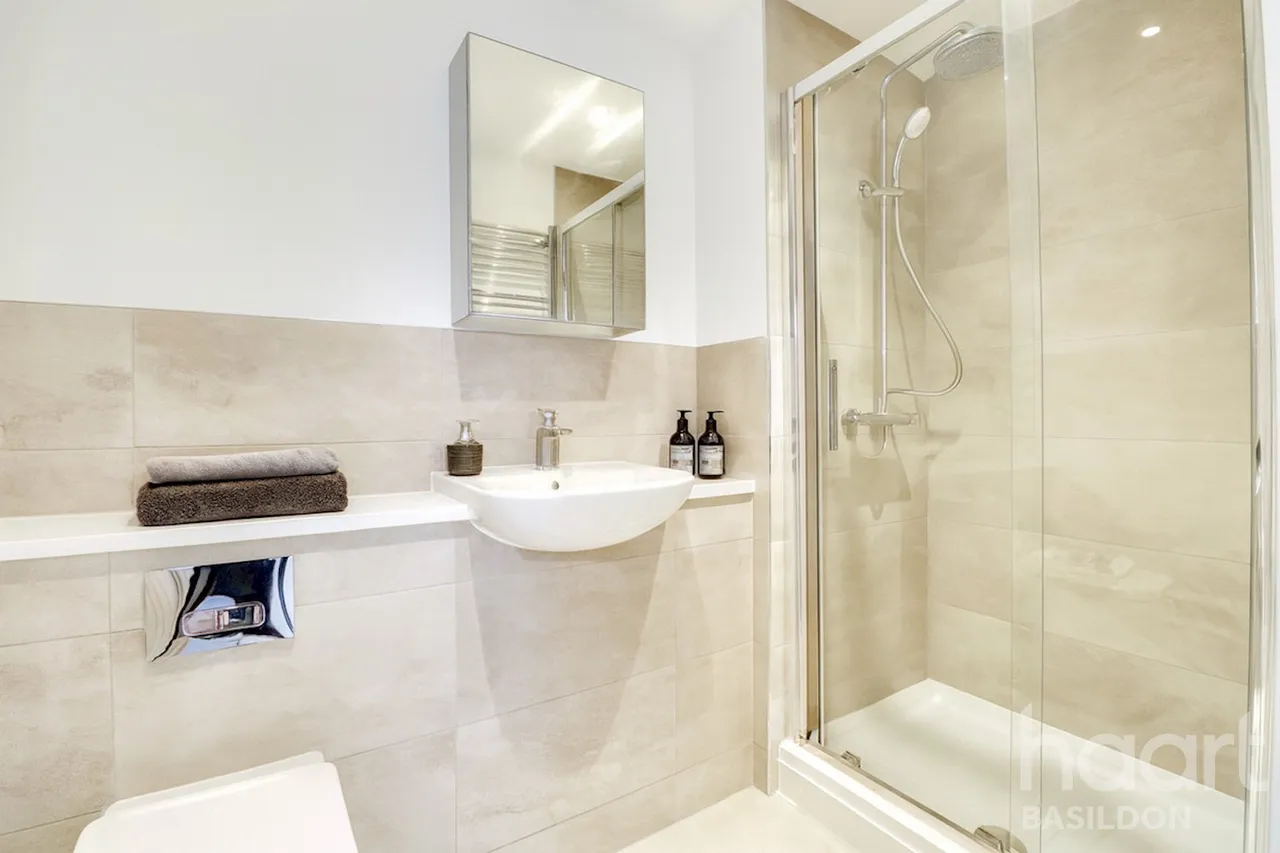 Chapelgate, Basildon, SS15, photo 5