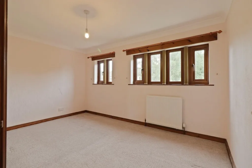 Church Close, Shepley, photo 9