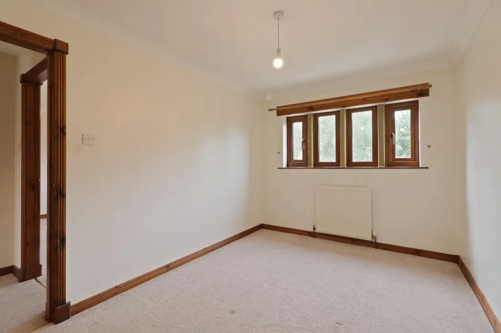 Church Close, Shepley, photo 15